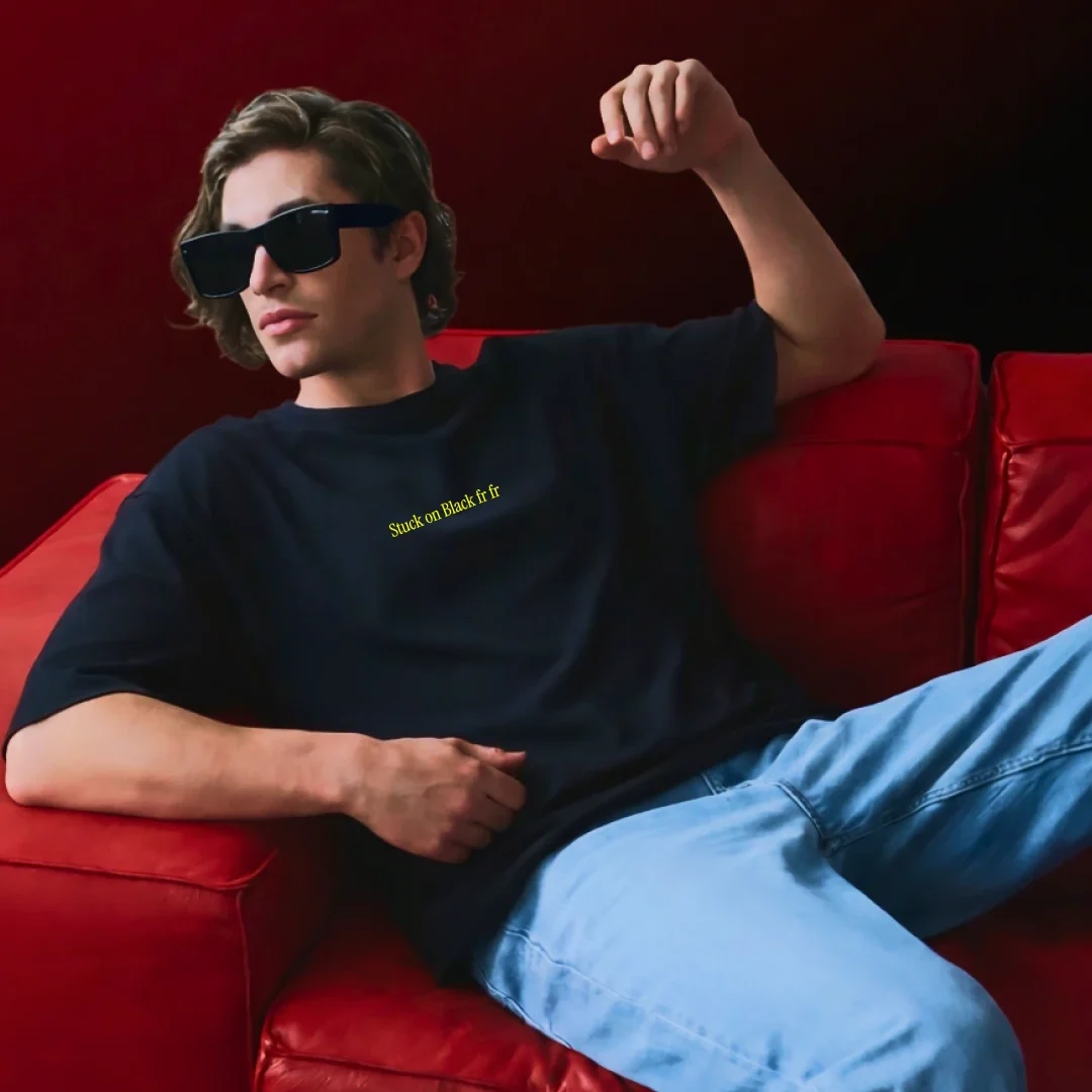 1 Stuck on Black Fr Fr Oversized T-Shirt